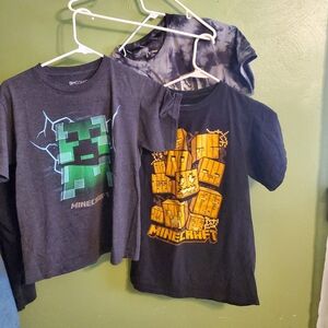 Mine craft Halloween shirt plus 2 bonus shirts